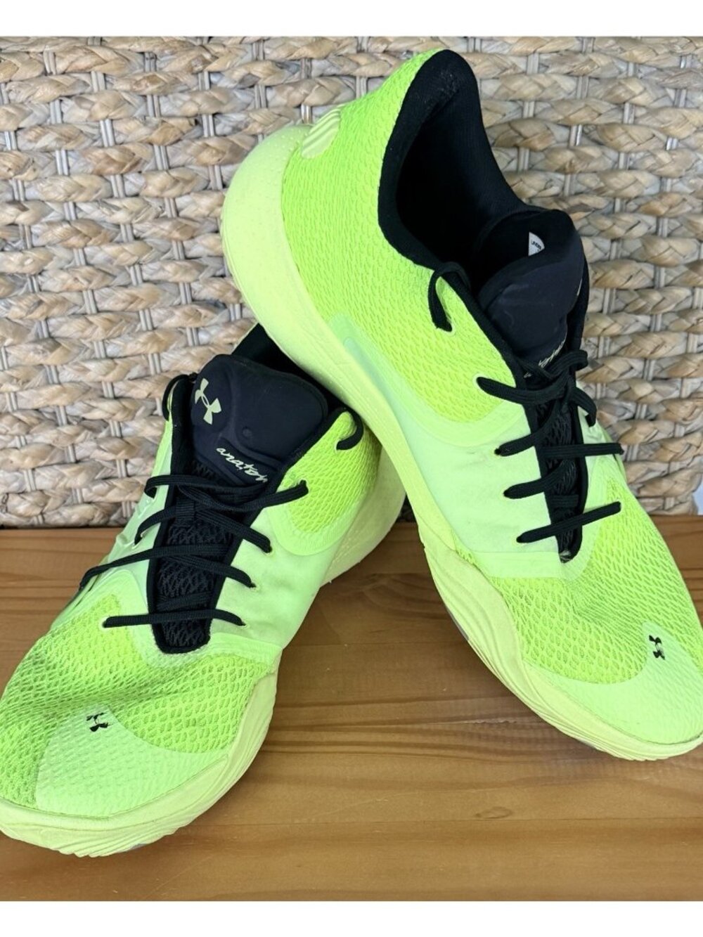 Under Armour Aratomix Spawn 2 Neon Yellow Size US M 18